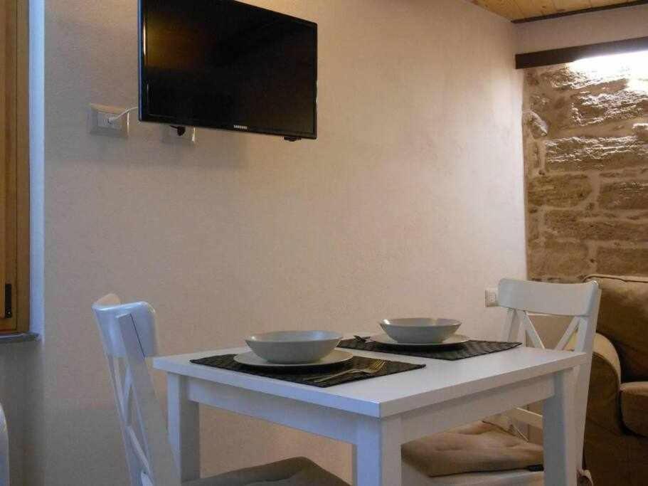 Suite Minerva 10 Steps From Piazza Civica Alghero Extérieur photo